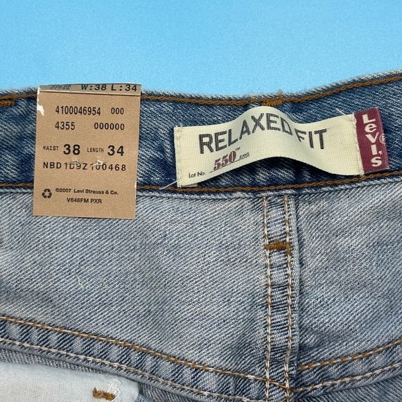 Levi's Relaxed Fit 550 Denim Jeans Sits At Waist Tapered Leg‎ Men's 38x34 - Picture 10 of 10
